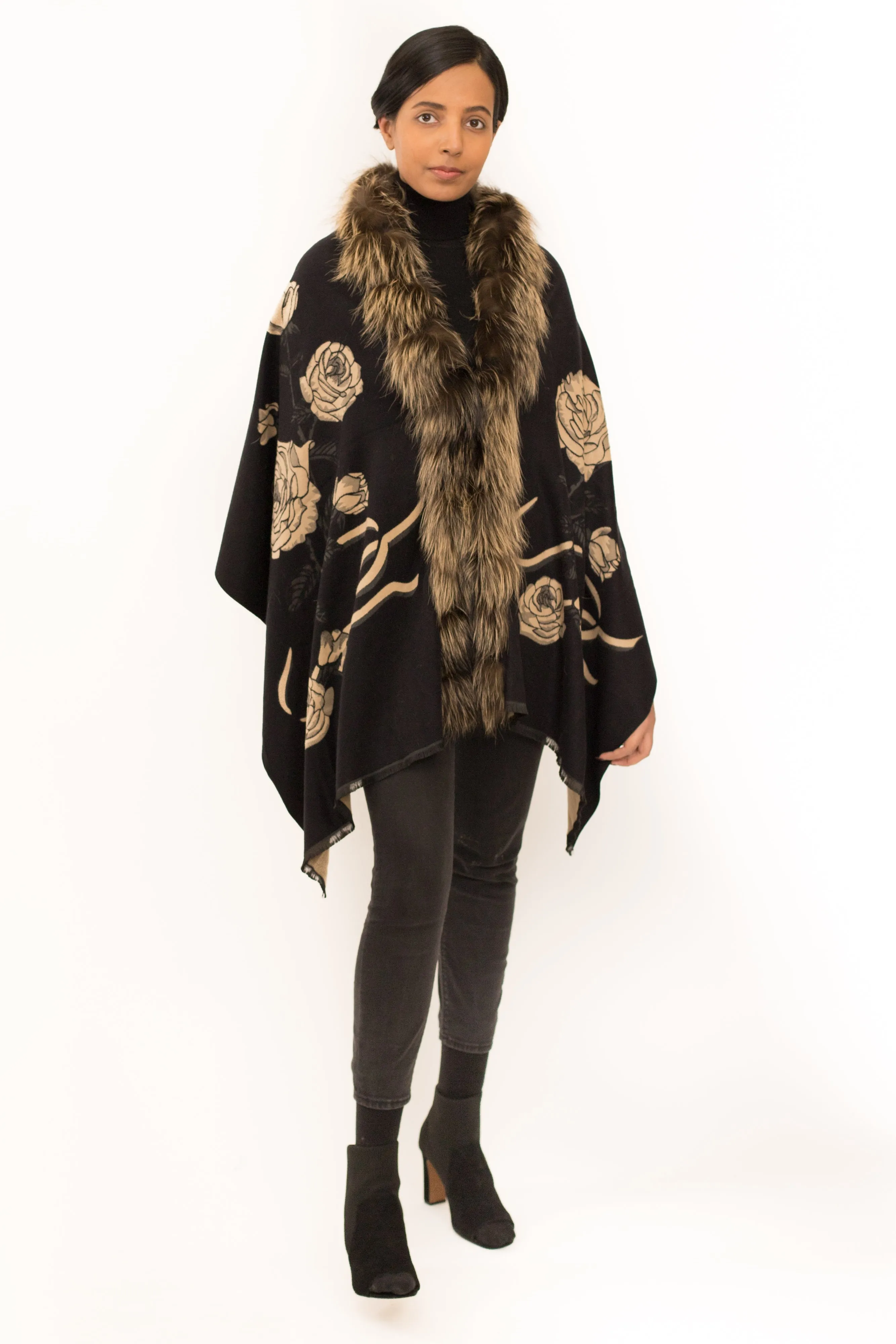 Luxurious Cashmere Wrap with Fur Trim - ADUR Printed Design