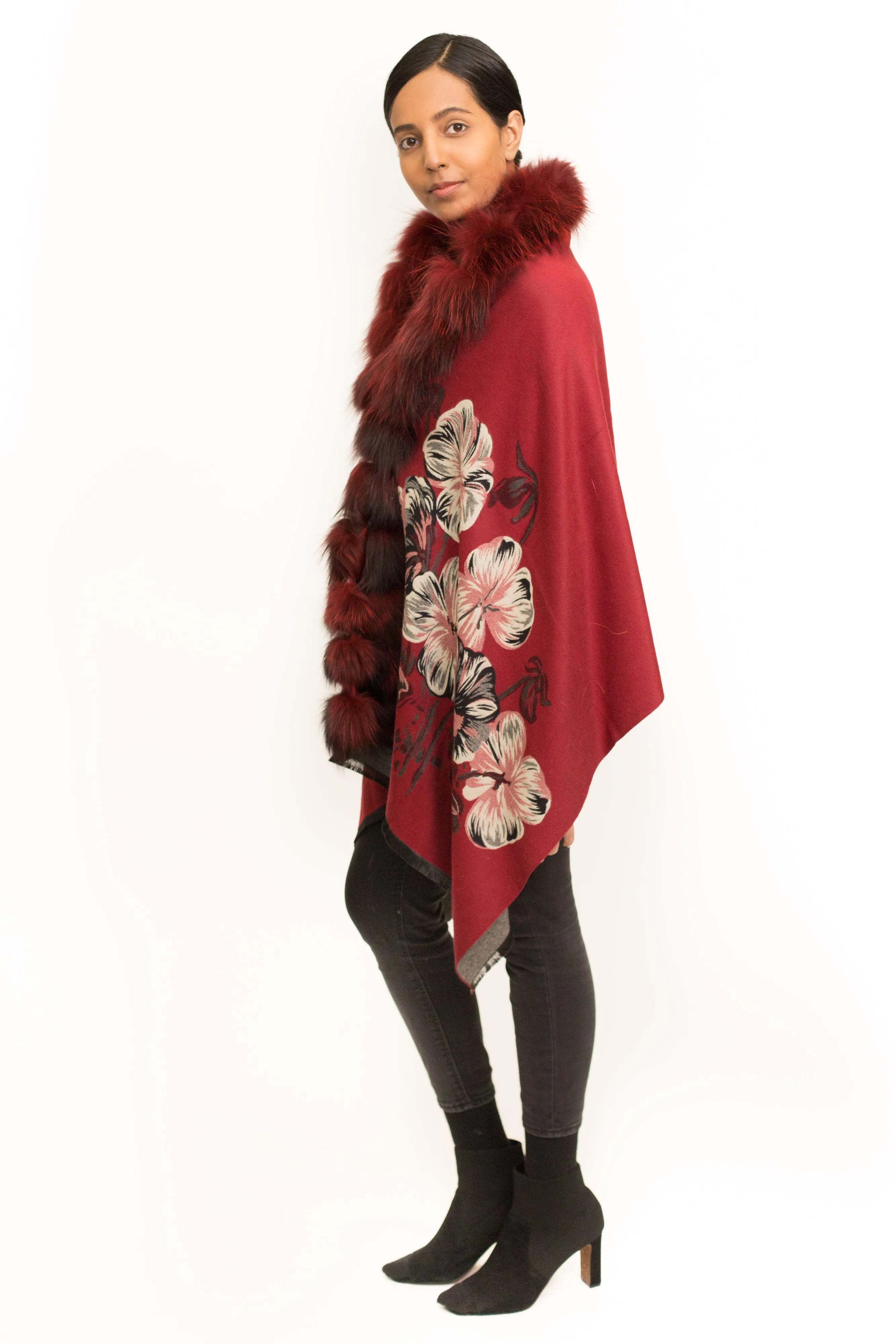 Luxurious Cashmere Wrap with Fur Trim - ADUR Printed Design