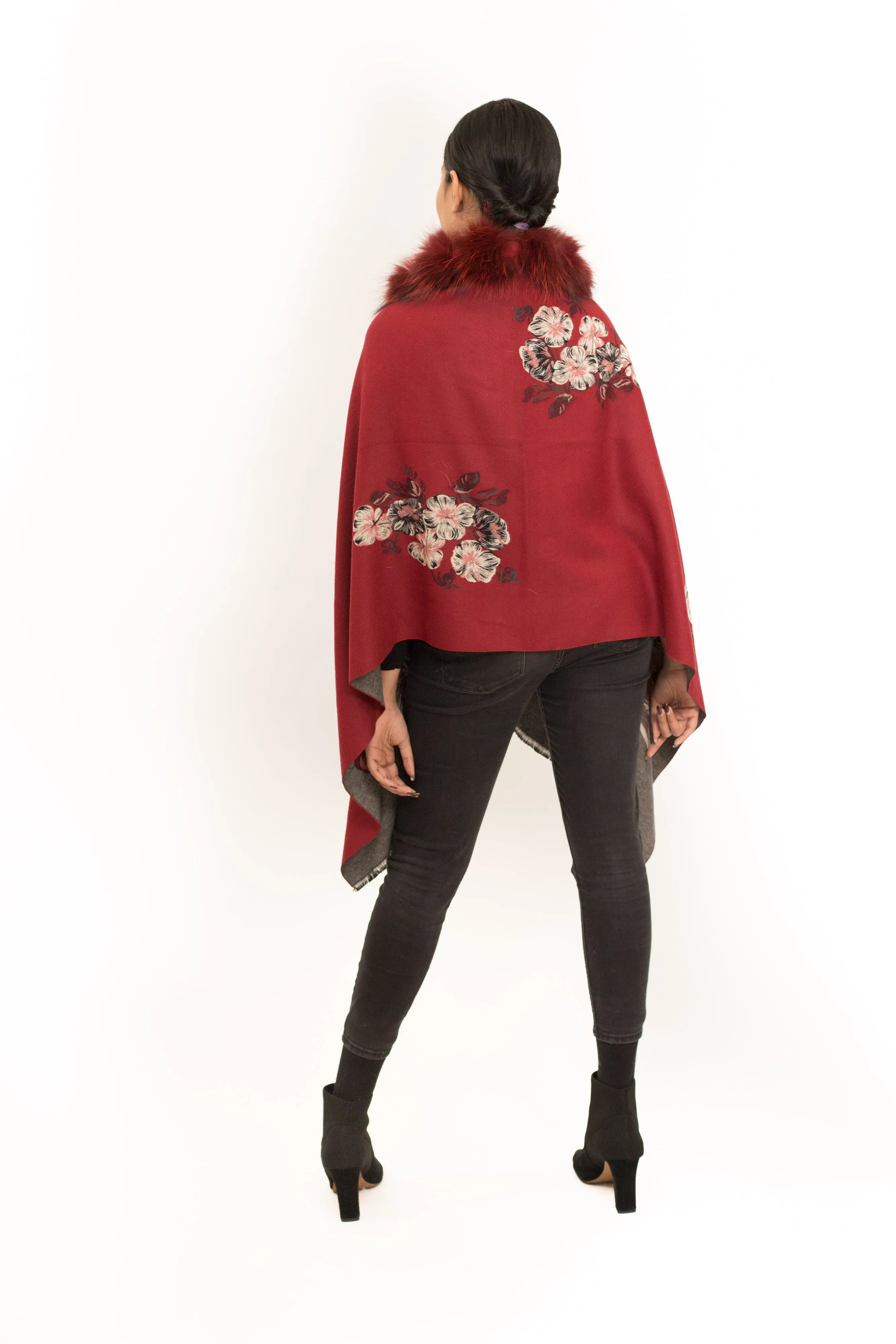 Luxurious Cashmere Wrap with Fur Trim - ADUR Printed Design
