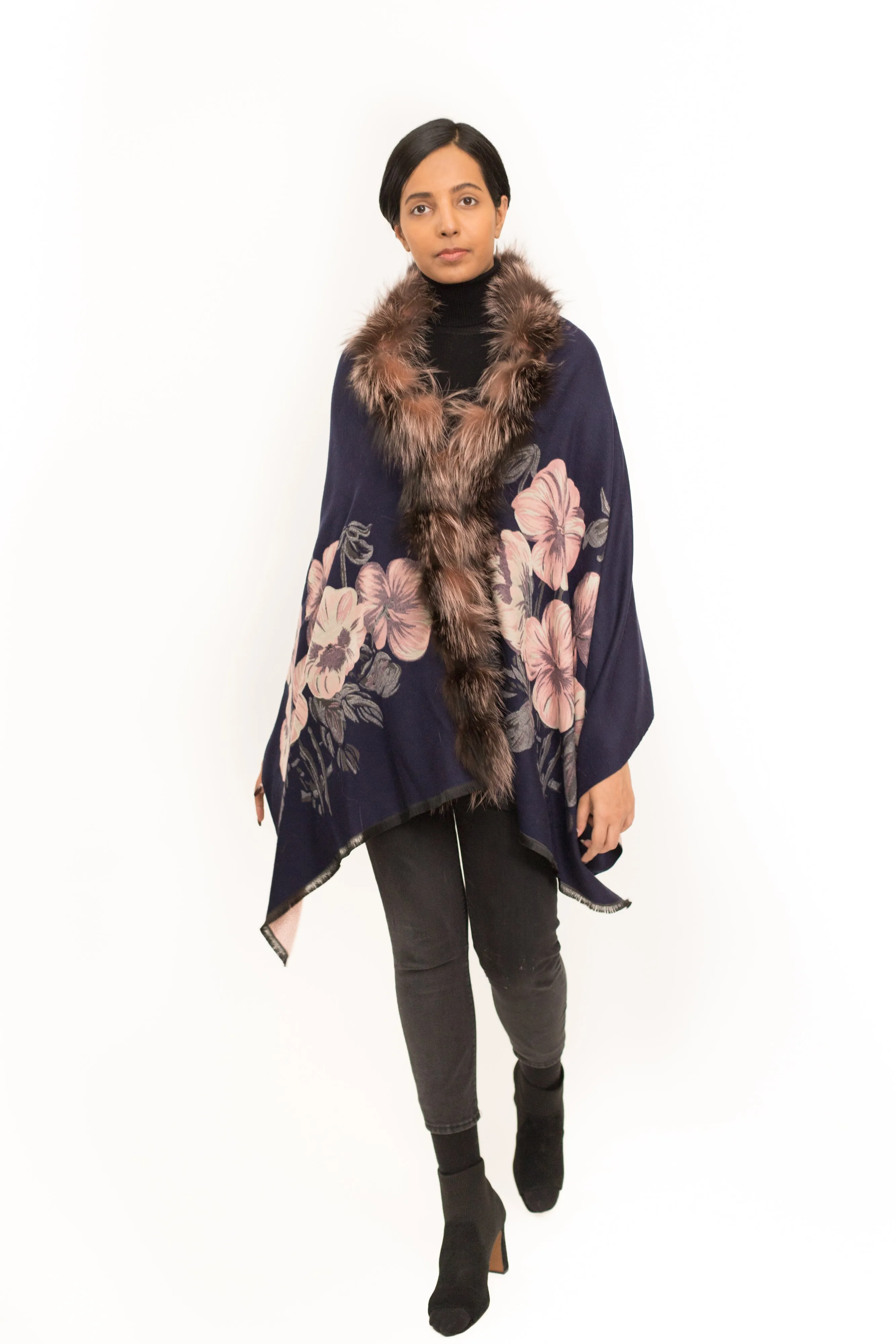 Luxurious Cashmere Wrap with Fur Trim - ADUR Printed Design