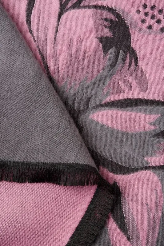 Luxurious Cashmere Wrap with Fur Trim - ADUR Printed Design