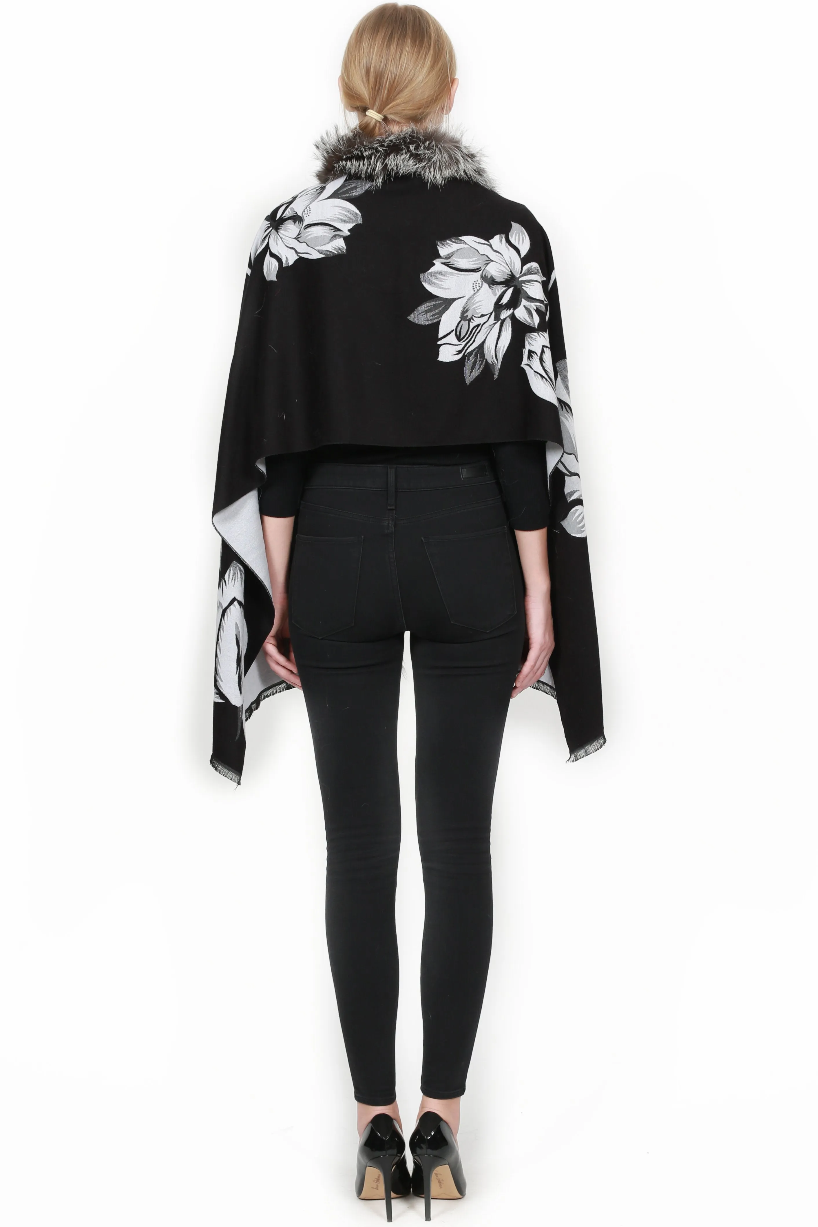 Luxurious Cashmere Wrap with Fur Trim - ADUR Printed Design
