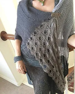 Quixotic shawl