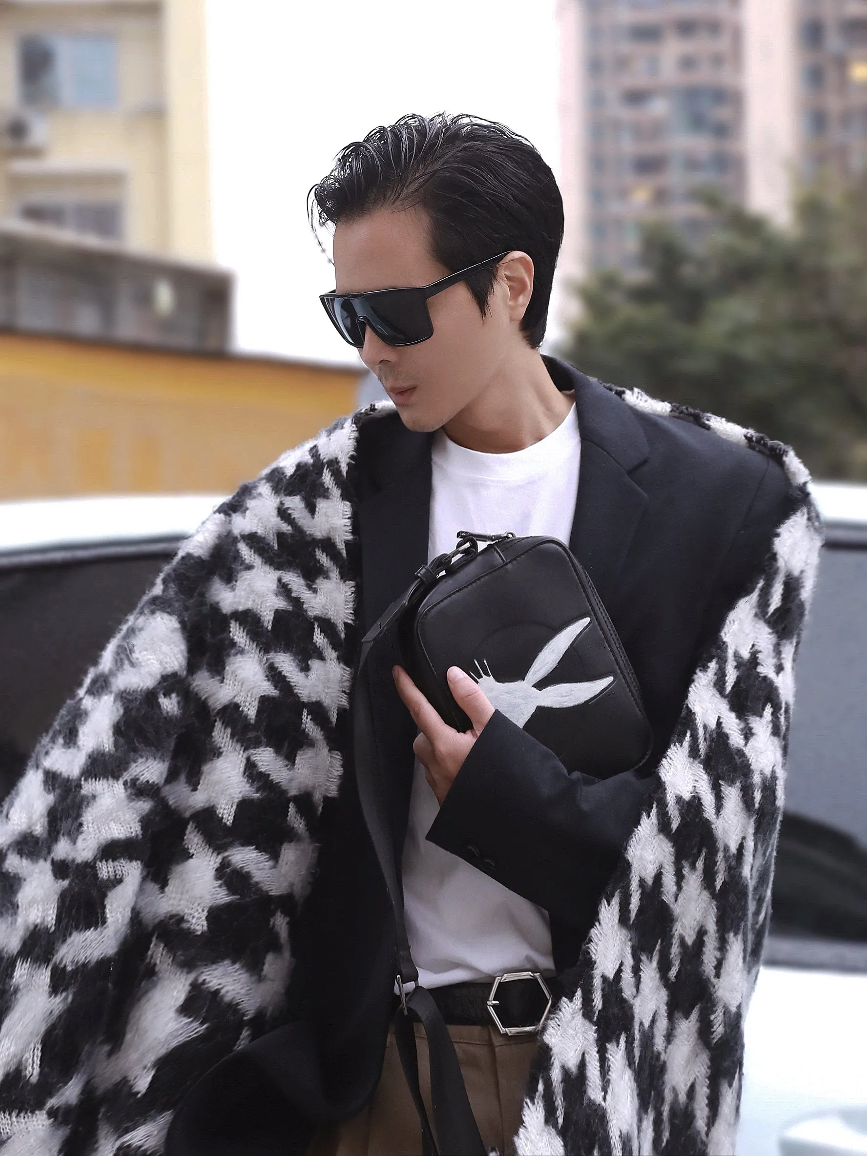 Thousand bird check scarf